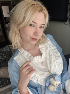 Snowy greetings from your snow queen