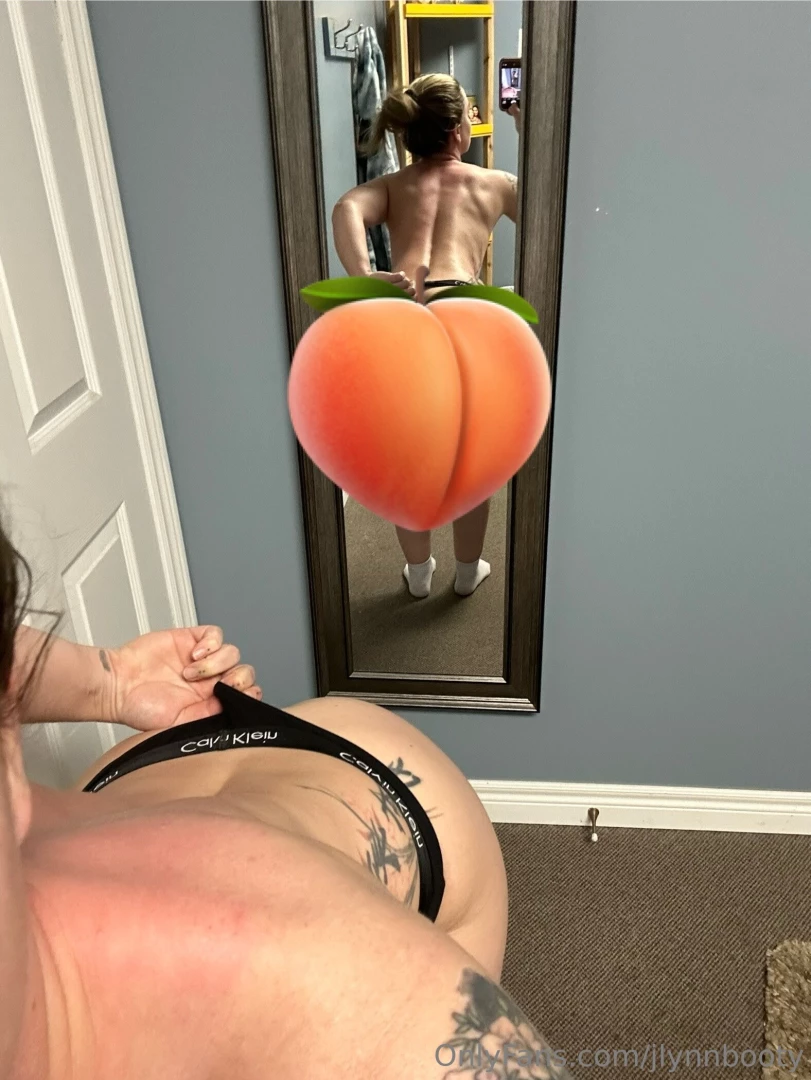 I took some spicy pictures after my massage 