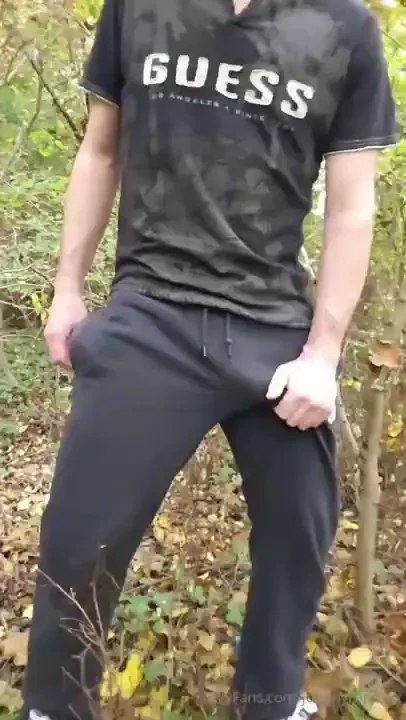 Got really horny on this autumn hike in my sweatpants so i whipped out part 1 