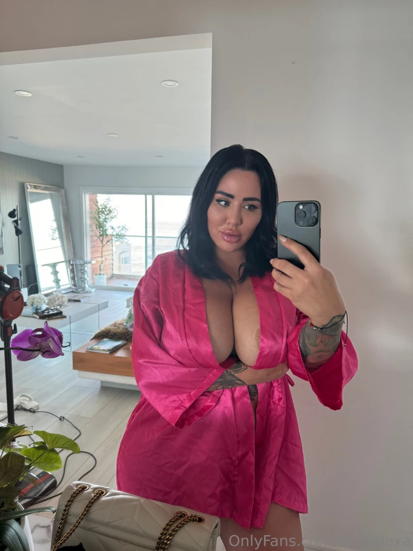 Start your week w me lets get to know each other a little more baby 