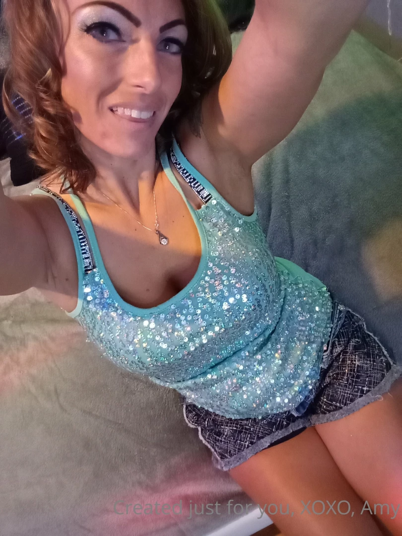 Anyone wanna see me take it off part 3 