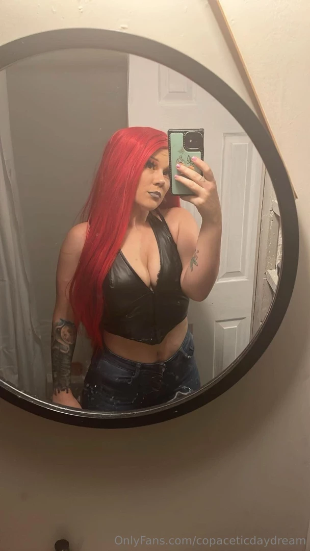 Sending new content to your dms how do i look as a red head send a 10 