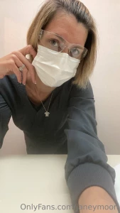 For anyone who doesn t know this i work as a dental assistant by day