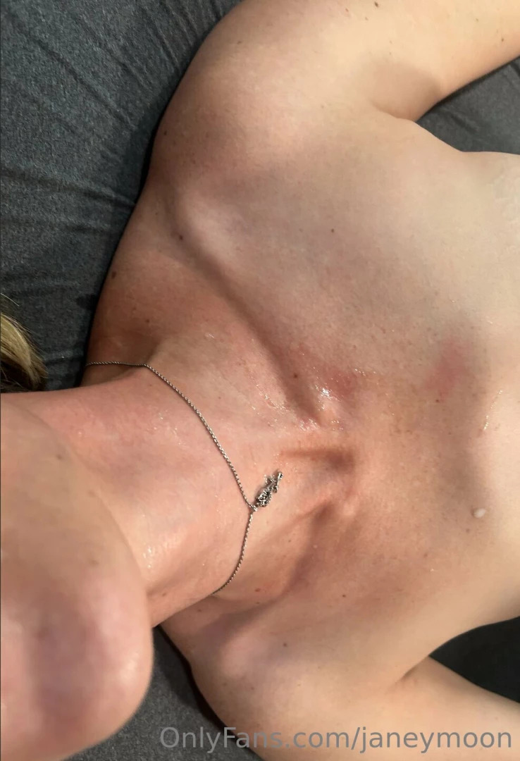 Someone squirted all over my chest when jerseyface and i put our 