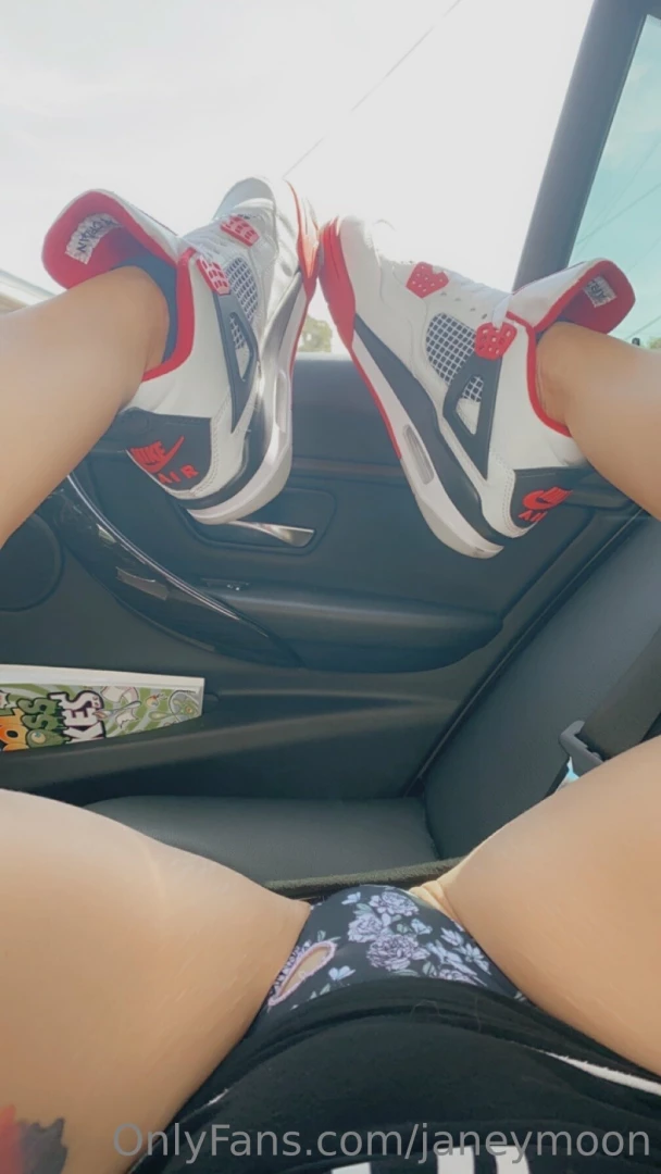 Omg i just got my car back today after 6 months of it being in the part 8 