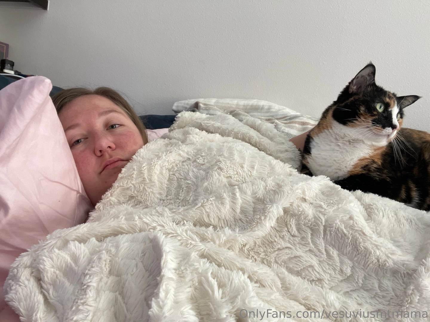 Just wanted to say sorry i haven t been posting i ve been stuck in bed 