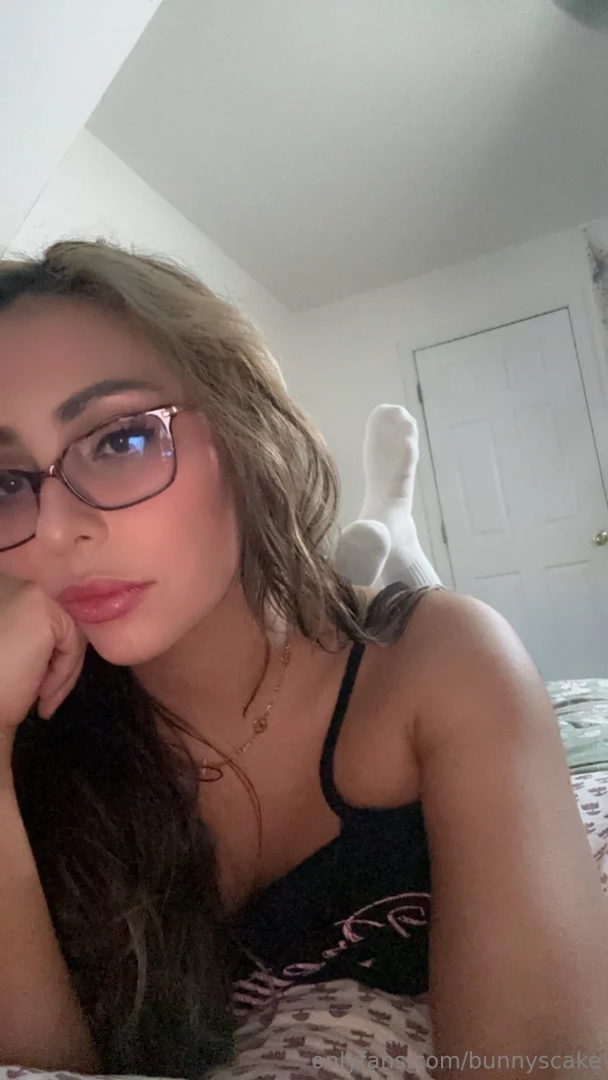 Almost posted topless pics here for freeeee lmfaoo but u can see my 