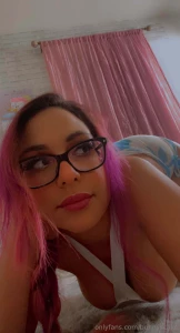 Showing tiddy ass and bent over in photo and from front u can see it