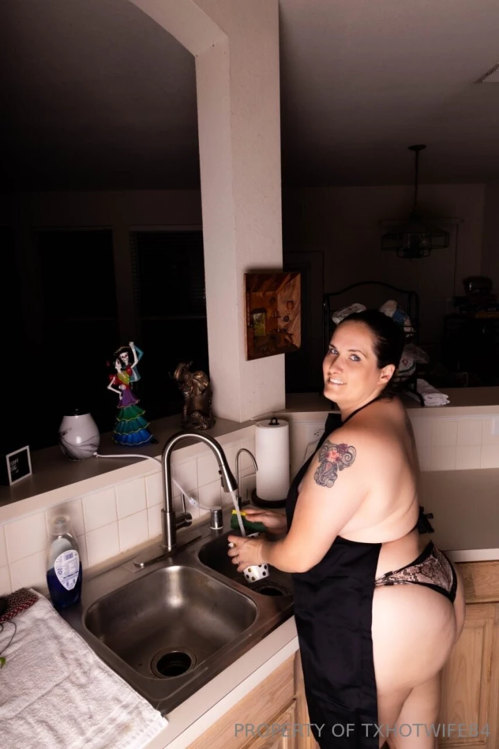 I d be the perfect slutty housewife just for you 