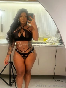 Hello daddy my new friend is super sexy she s a sex bomb she is part 60