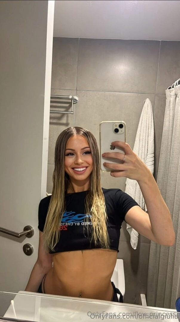 Officialgiulia now wet oh my god officialgiulia wants you i heard this part 40 