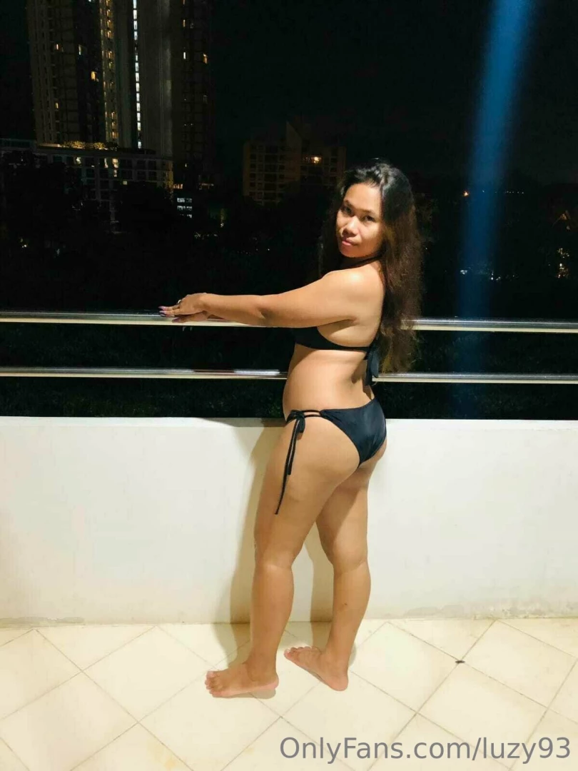 Bikini babe part 5 