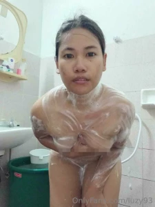 New photo set in your inbox shower this morning in my new room enjoy