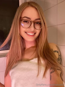 She elfiegracead needs your cock more than ever this beauty will play part 7
