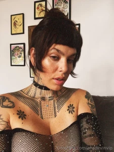 Would you submit to this hottie