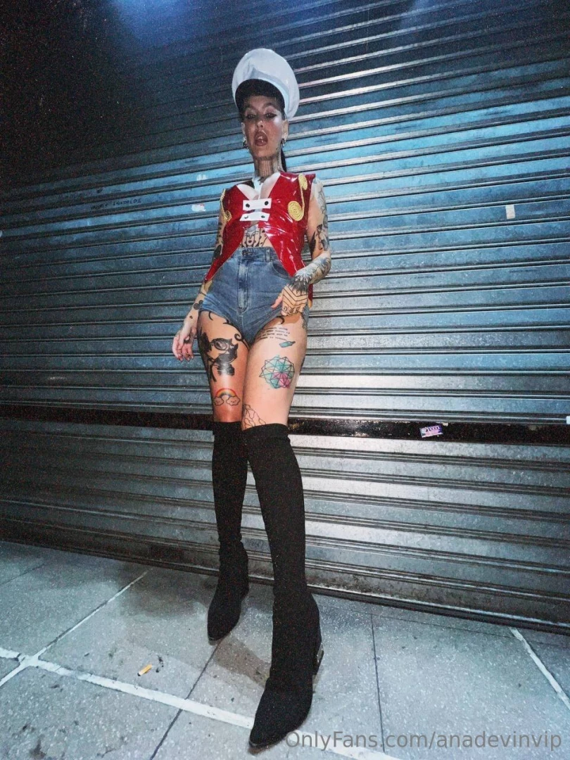 My looks aren t just outfits they re moods messages and sometimes a 