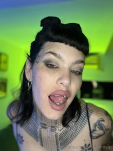 Today i allow obedient boys to look at mistress are you ready to be my