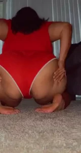 I need a big huge dick shoved inside my tight asshole