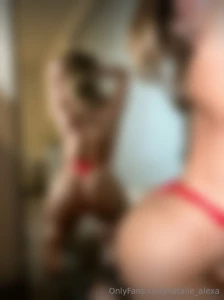 I heard you like a girl who can dance and work these cheeks don t miss