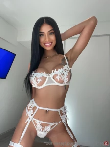 Aria_heat hot girl aria_heat looking for someone who can actually make part 17