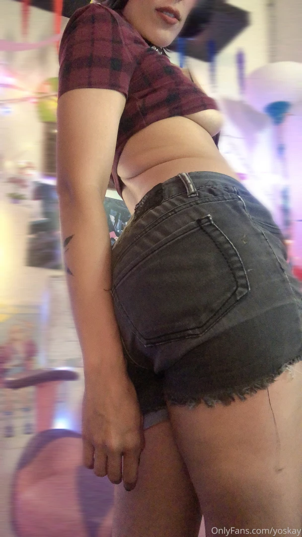 What s best the shirt the shorts the angle i can t pick part 5 