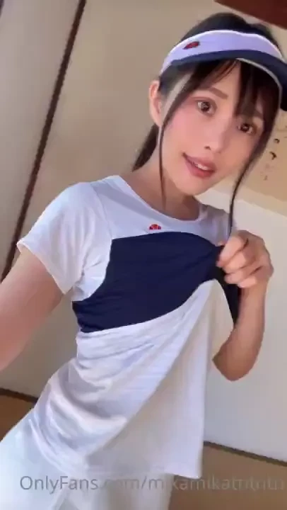 Lets play the tennis together 