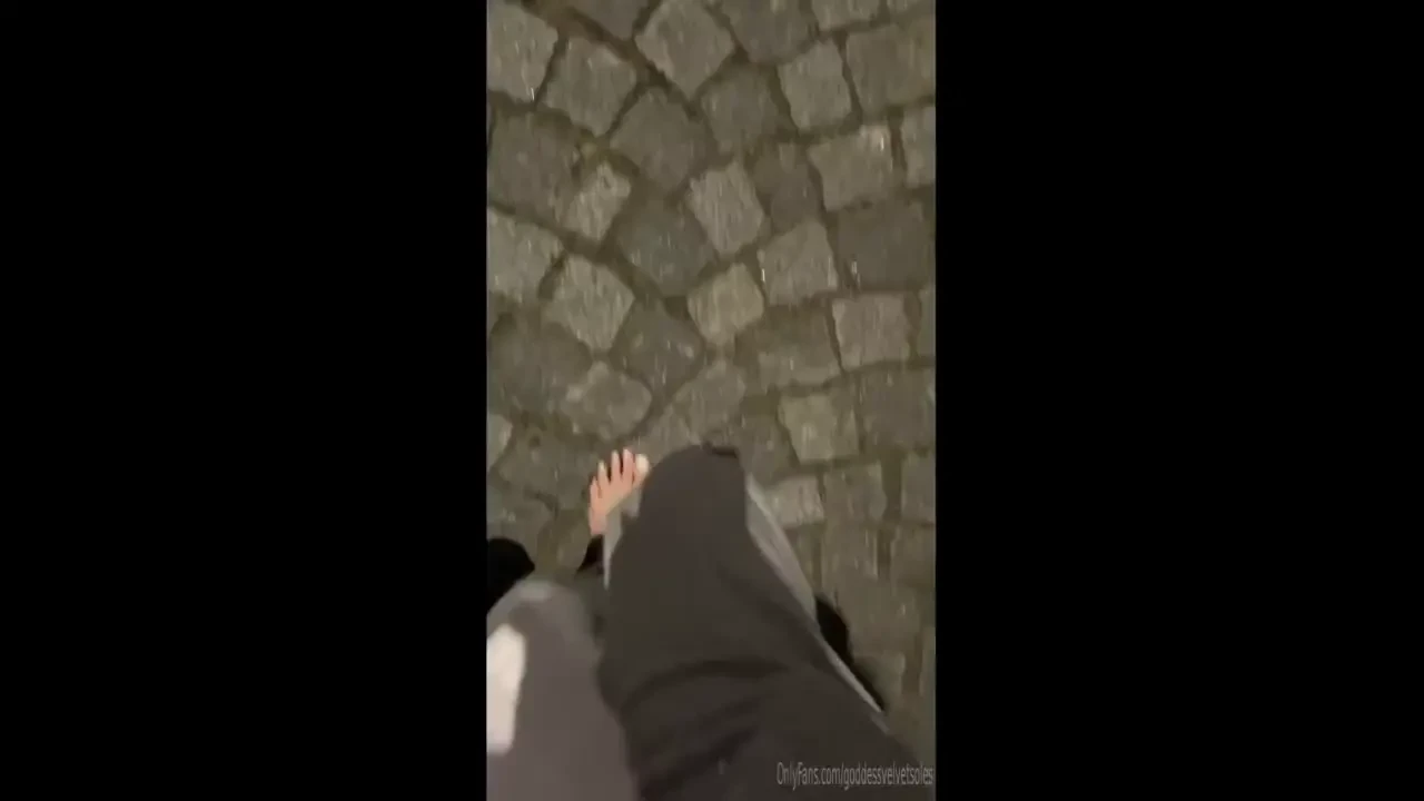 Barefoot walk through the city in night got my feet dirty lt 3 1 5 min 