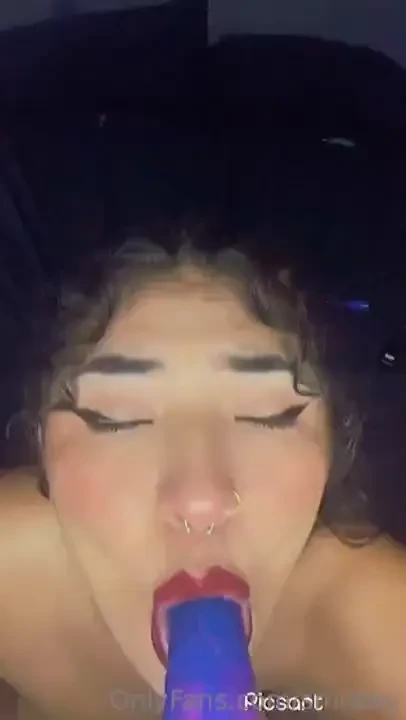 Can you please fuck me daddy 