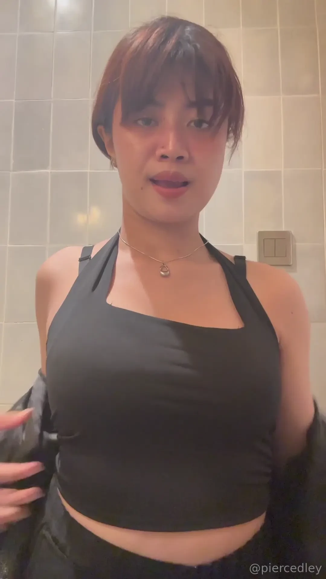 Tell my friends i go to toilet for pleasing daddy 