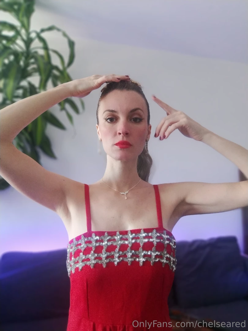 Salut your queen part 1 