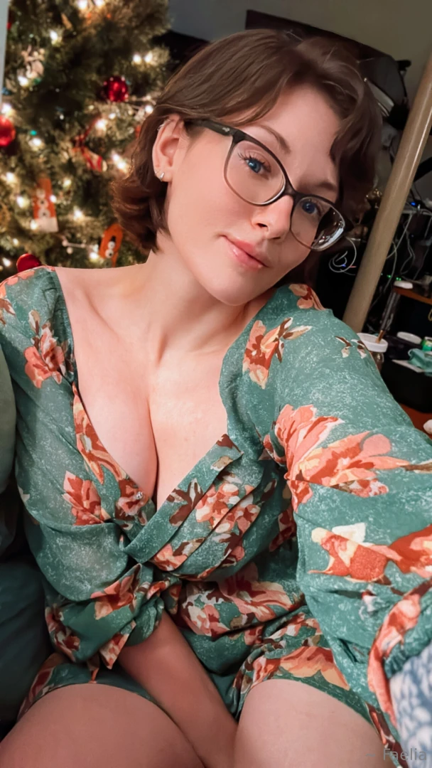 It s my birthday today sending you a little freebie to your dm s as part 1 