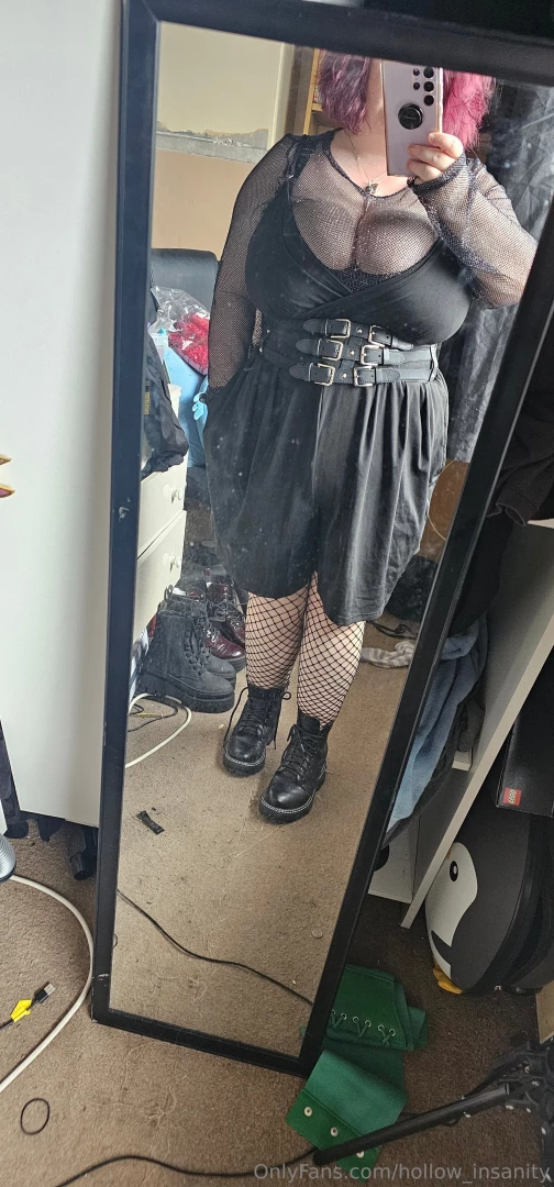 Yall does this outfit look stupid part 2 