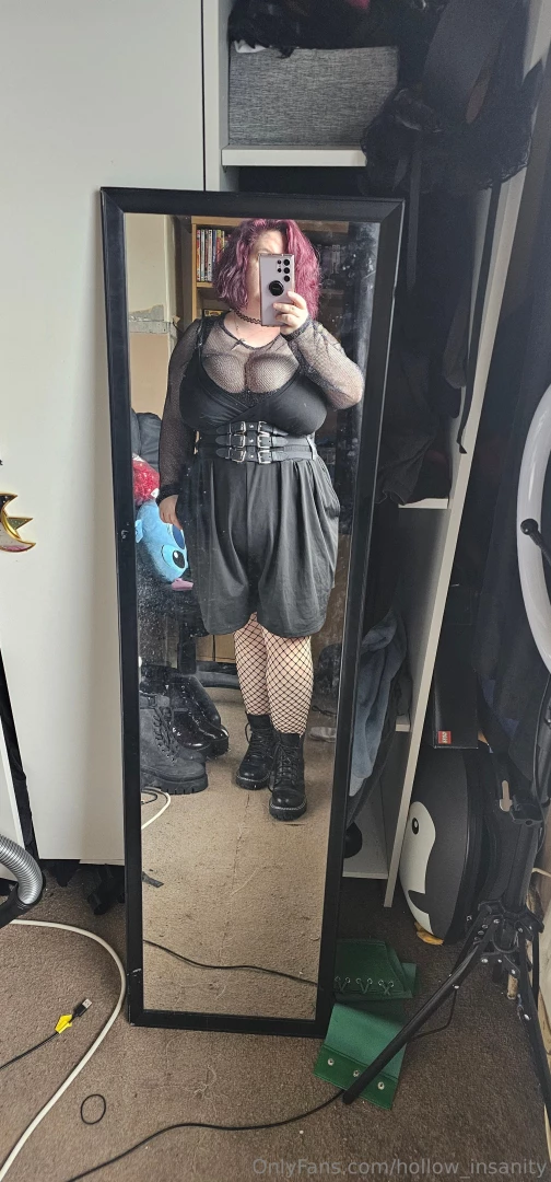 Yall does this outfit look stupid 
