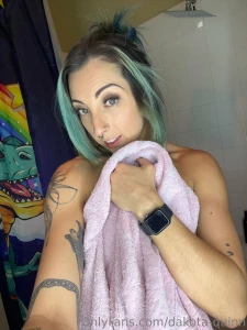 Hey babes just got out of the shower and i couldn t stop thinking