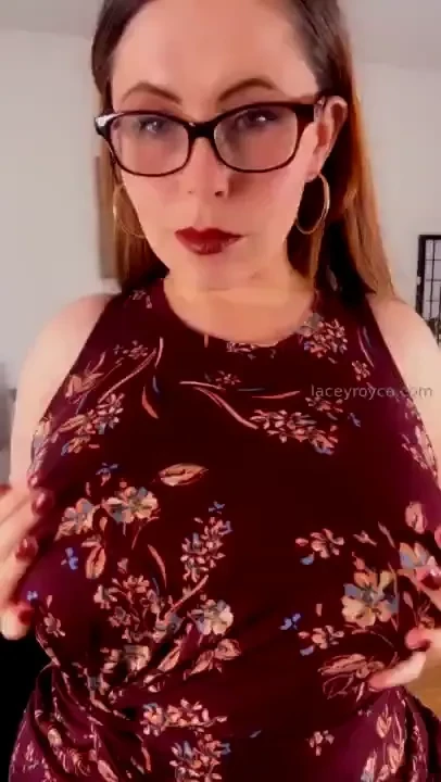 Call me mommy with a tip 