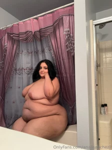 Come take a bath w me