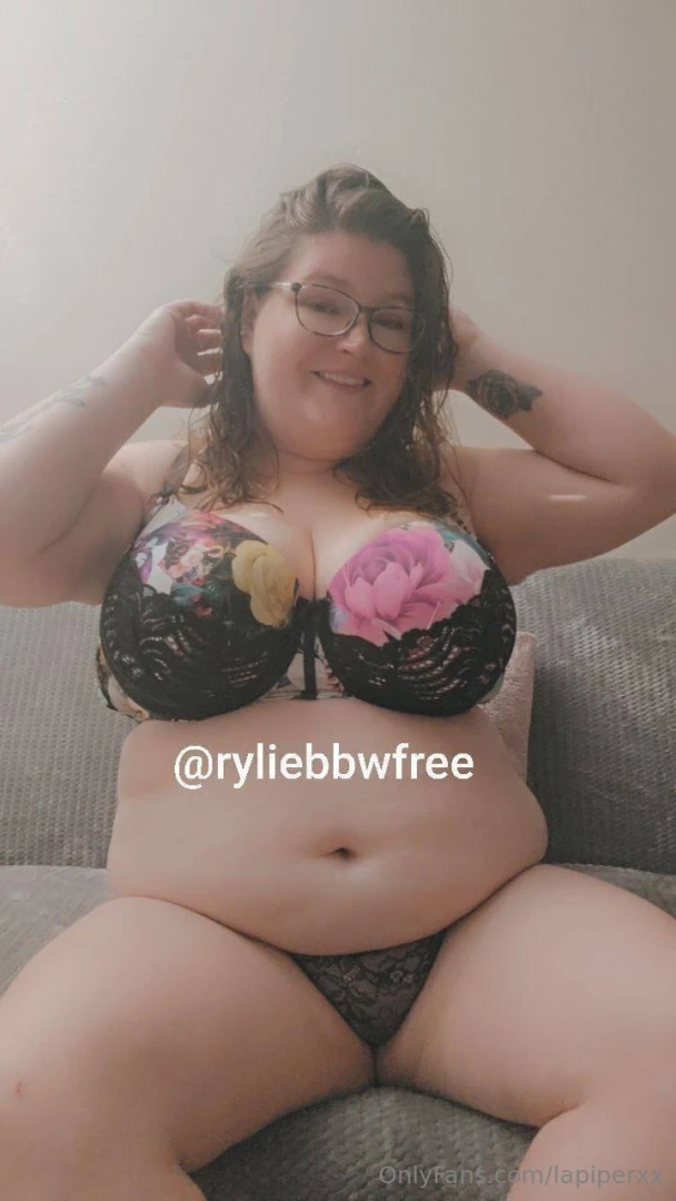 Subscribe for free tit size 46 f couples content ryliebbwfree 