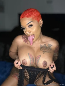 Goodmorning baby hot new vids coming up for u what video should i post