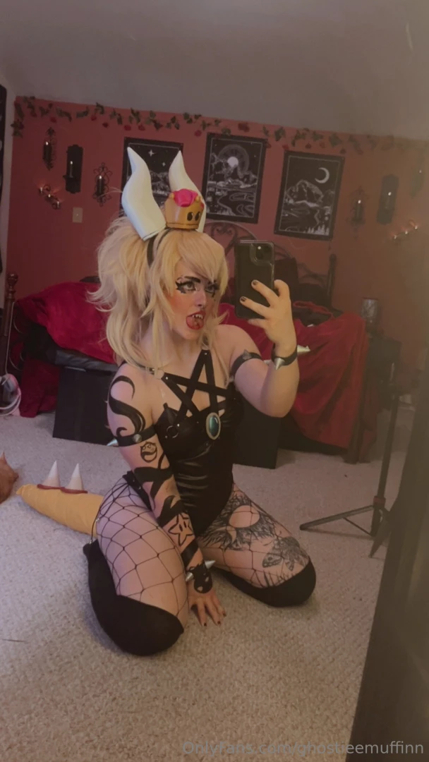 She drop that ass on me from an egregarious angle bonus points if you 