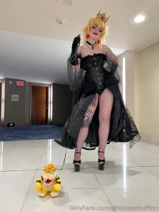 My b for vanishing guys i went to otakon here have some pic spam it part 1