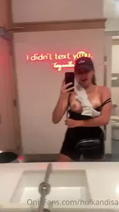 I didn t text you my boobs did 