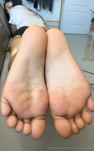 Soles wrinkled close up teasing