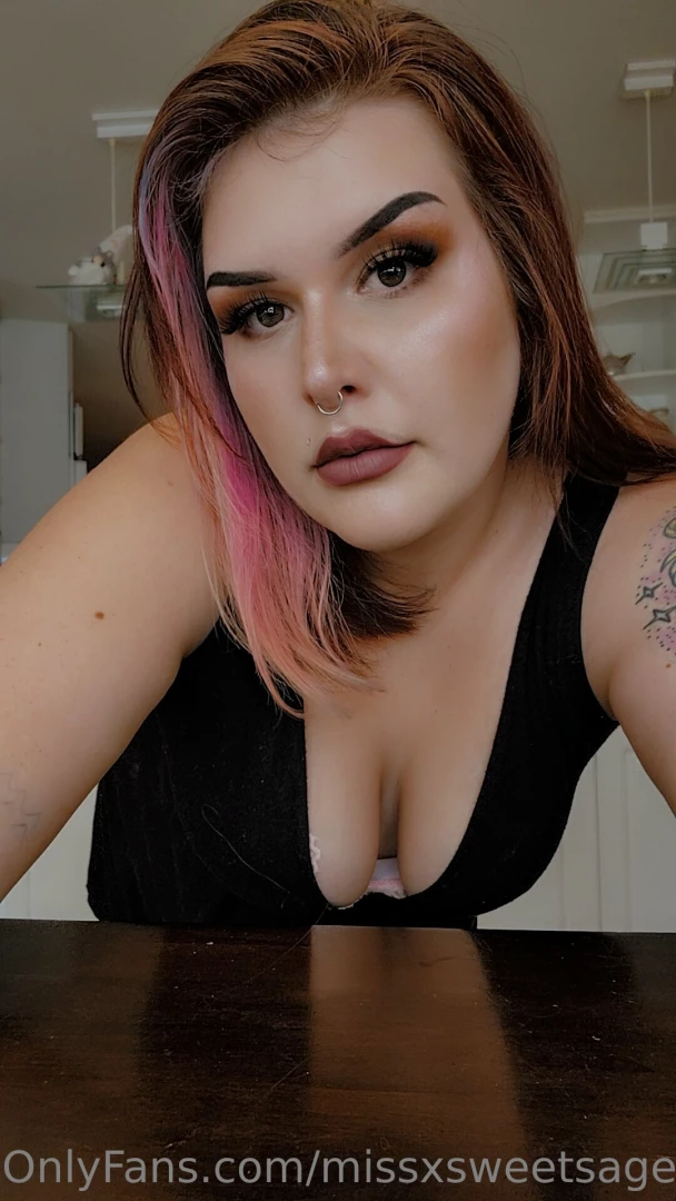 Happy saturday i look hot as hell today part 1 