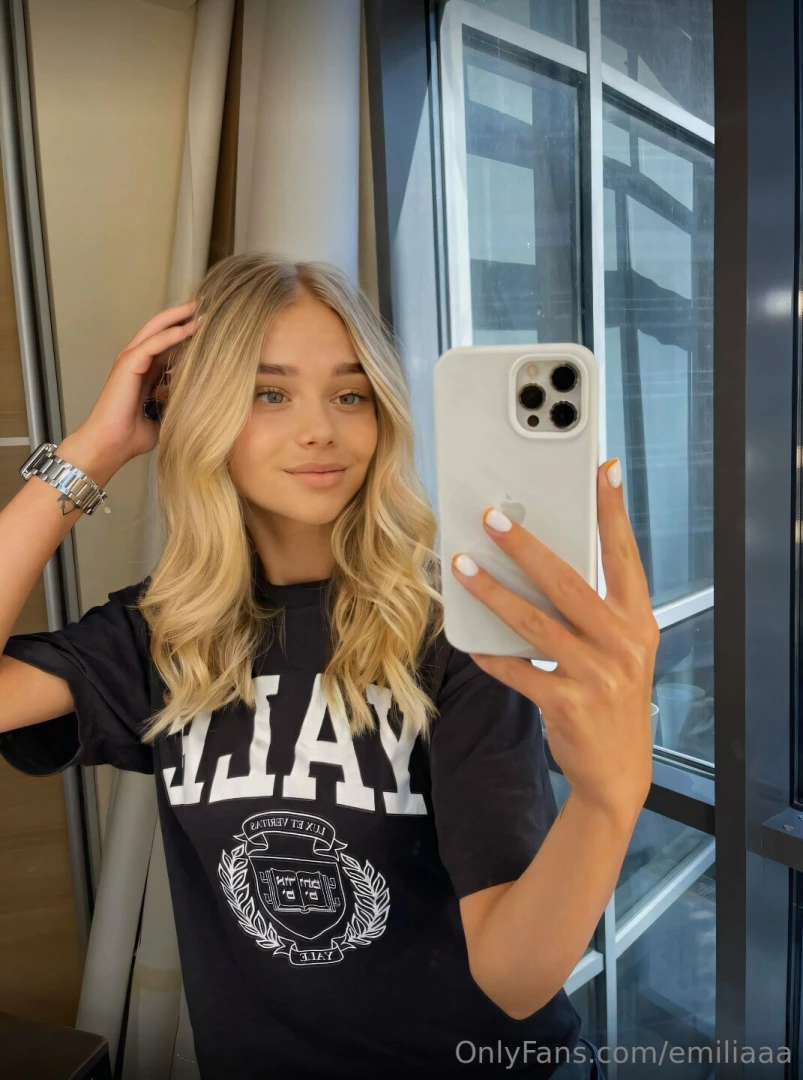 I want your cock between my tits i want you to cum on my face and i ll 