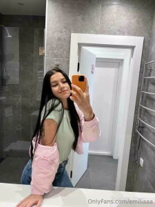 Emiliaaa1 part 7
