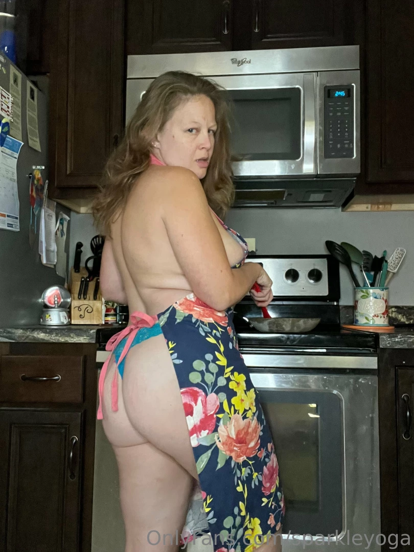 Who s ready for dinner part 12 