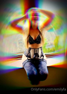 Hope you have had a wonderful day people this pretty princess feels