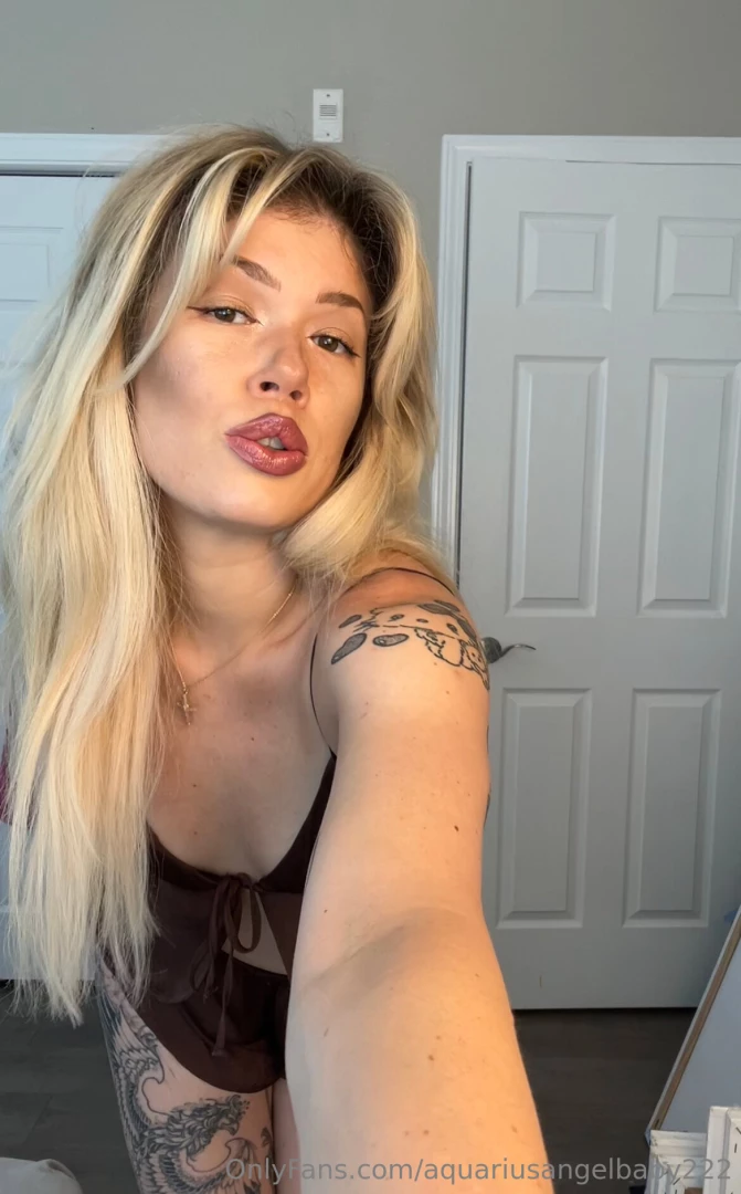 Confession guys i only just started feeling hot enough to take photos part 3 