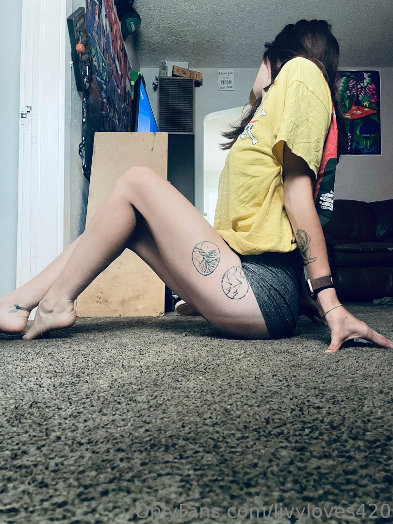I like yellow on me part 1 
