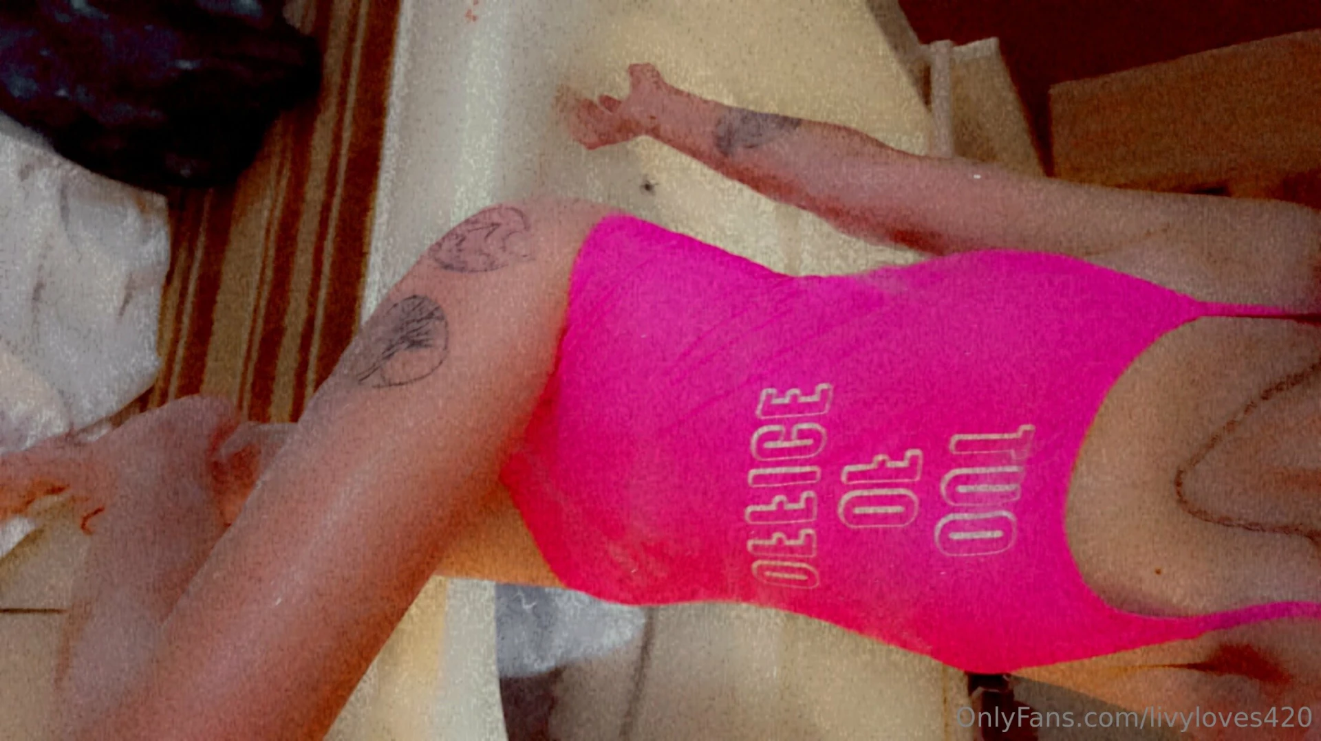 Bubbles hot tub relaxing part 1 